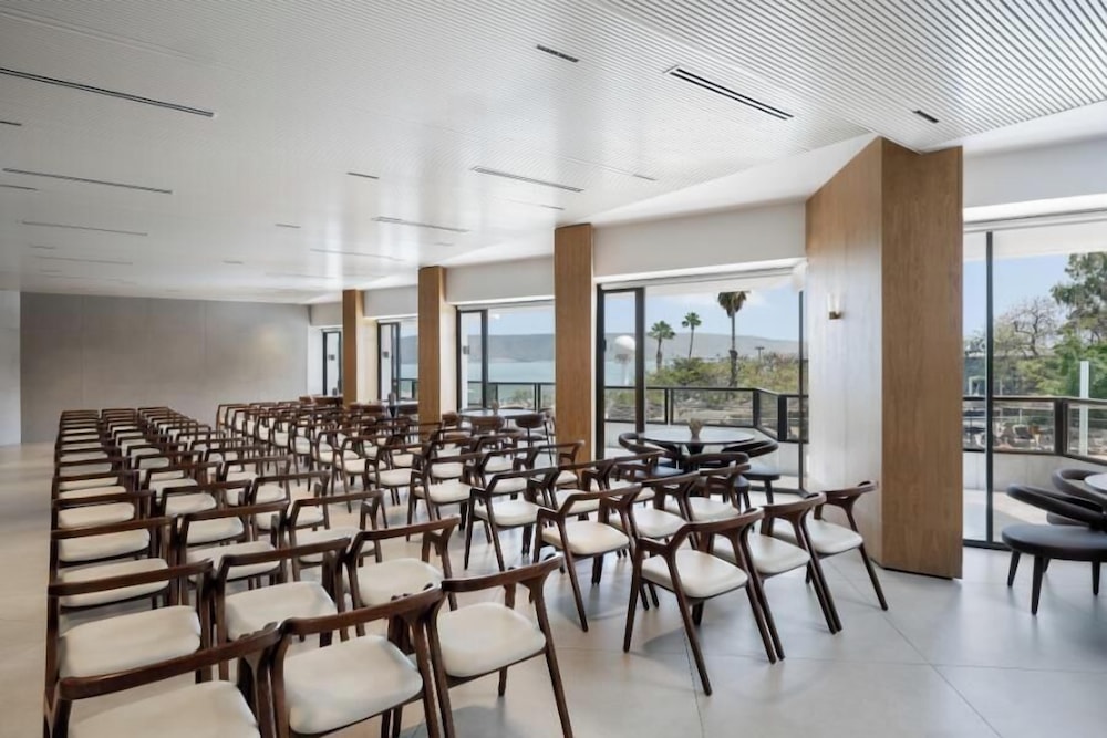 leonardo plaza hotel tiberias