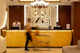 Luxe Avenue Hotel,,4 star