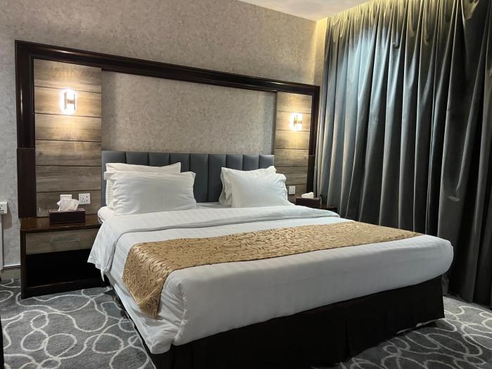rose al haditha hotel