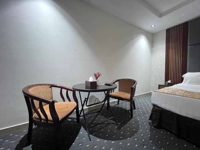 rose al haditha hotel