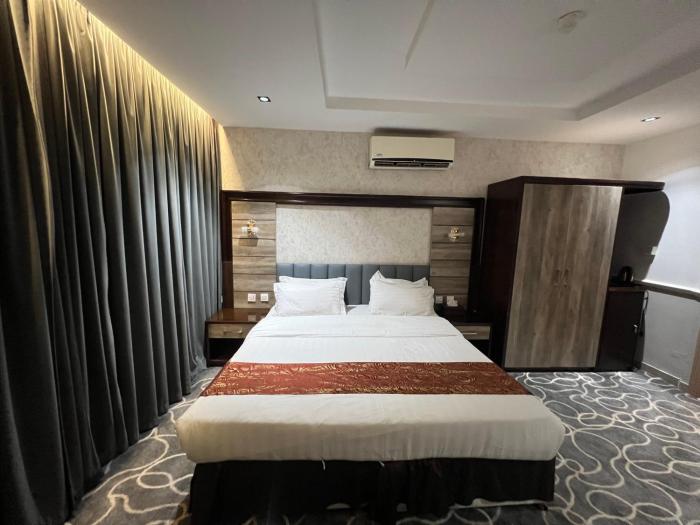 rose al haditha hotel