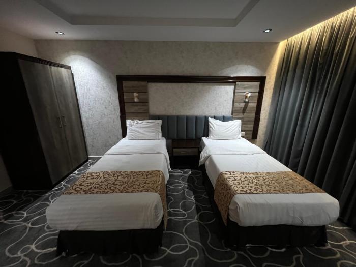 rose al haditha hotel