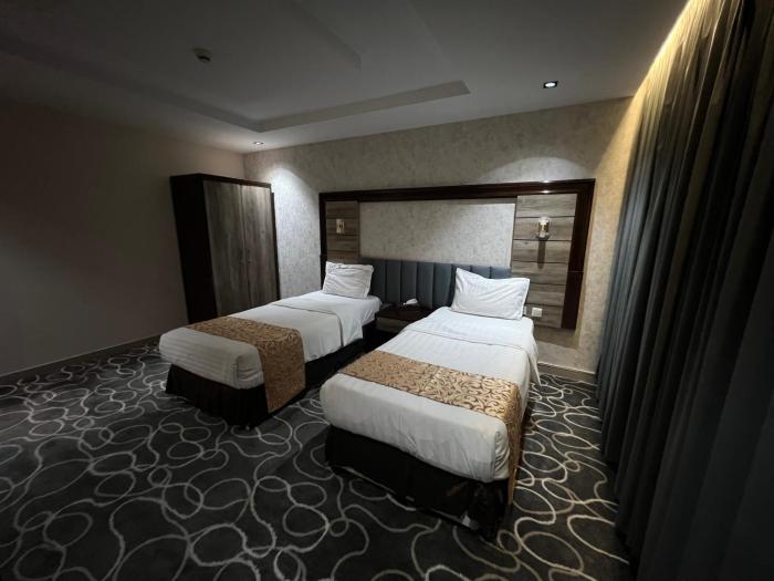 rose al haditha hotel