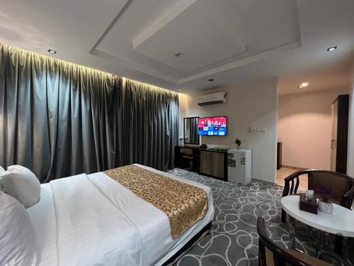 rose al haditha hotel