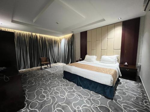 rose al haditha hotel