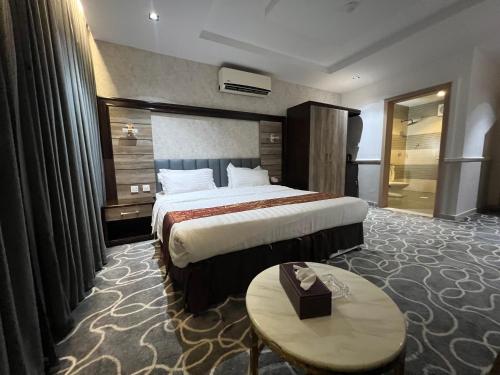 rose al haditha hotel