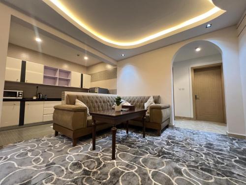 rose al haditha hotel