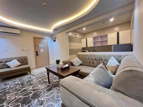 rose al haditha hotel