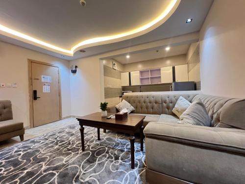 rose al haditha hotel
