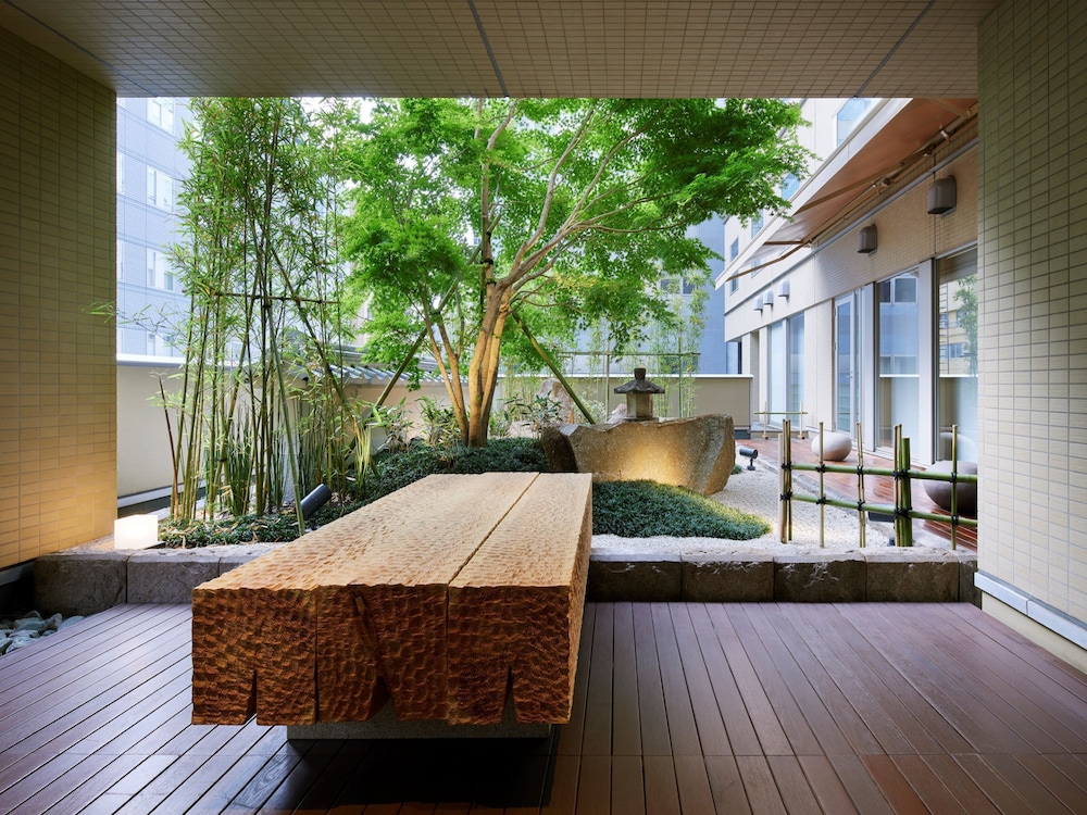 hotel niwa tokyo