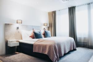 clarion hotel gillet