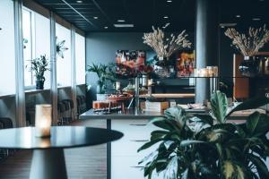 clarion hotel gillet