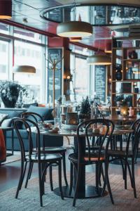 clarion hotel gillet