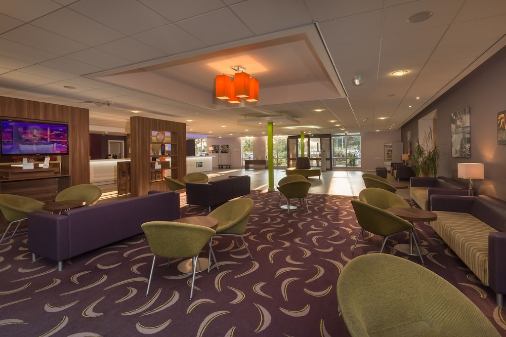 holiday inn express preston south by ihg