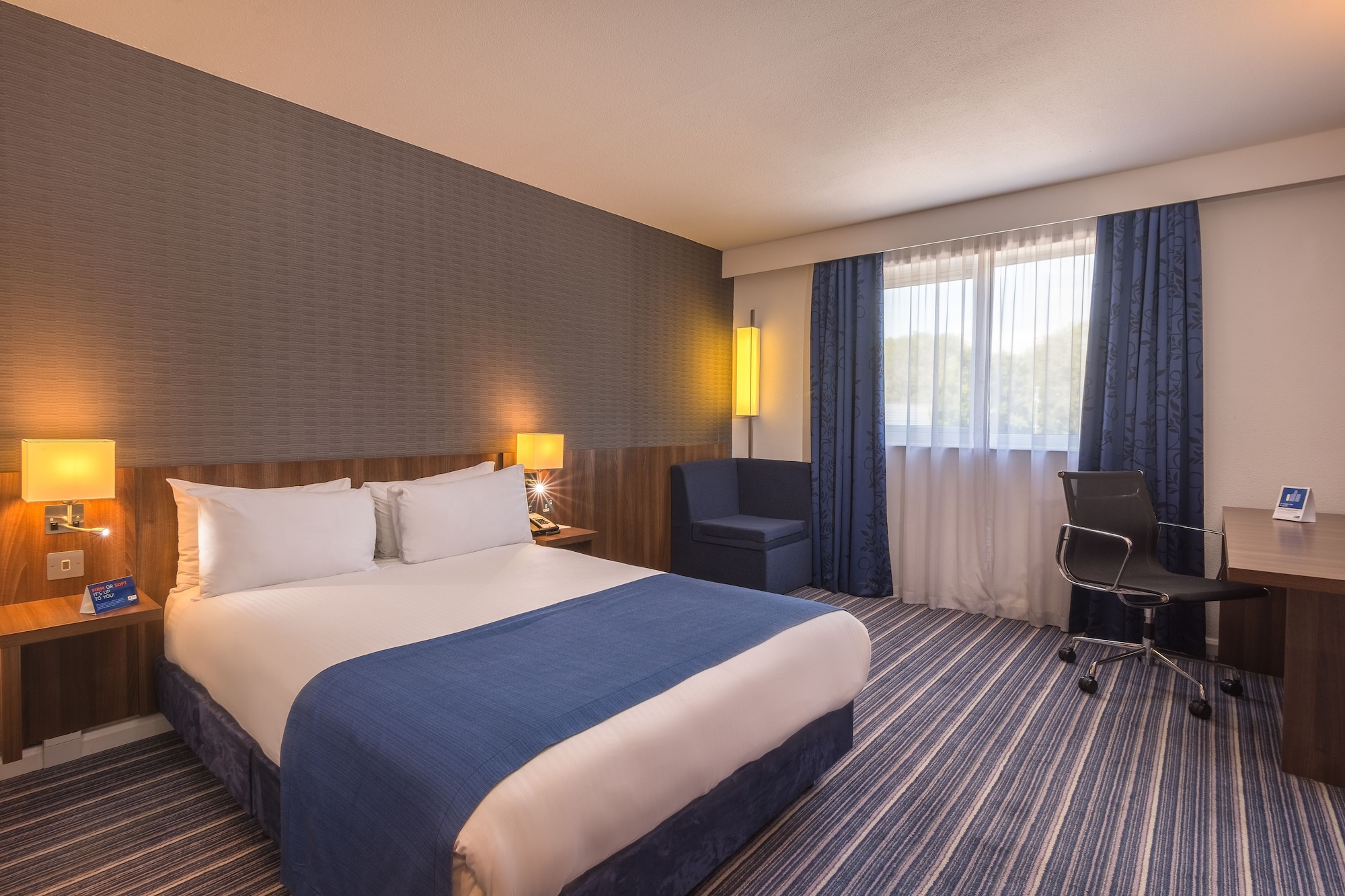holiday inn express preston south by ihg