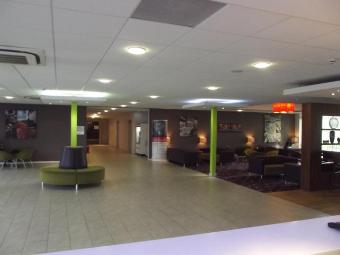 holiday inn express preston south by ihg