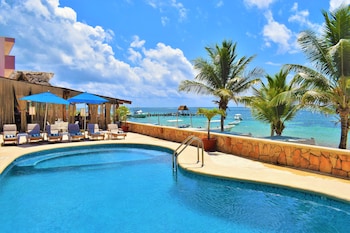 hacienda morelos beach front hotel