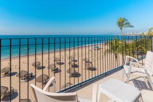 Krystal Vallarta,Puerto Vallarta>>Nuevo Vallarta,4 star