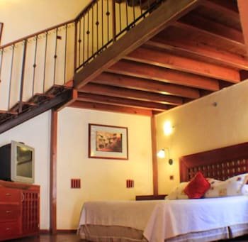 Hotel Quinta Santiago,Querétaro>>Queretaro,3 star