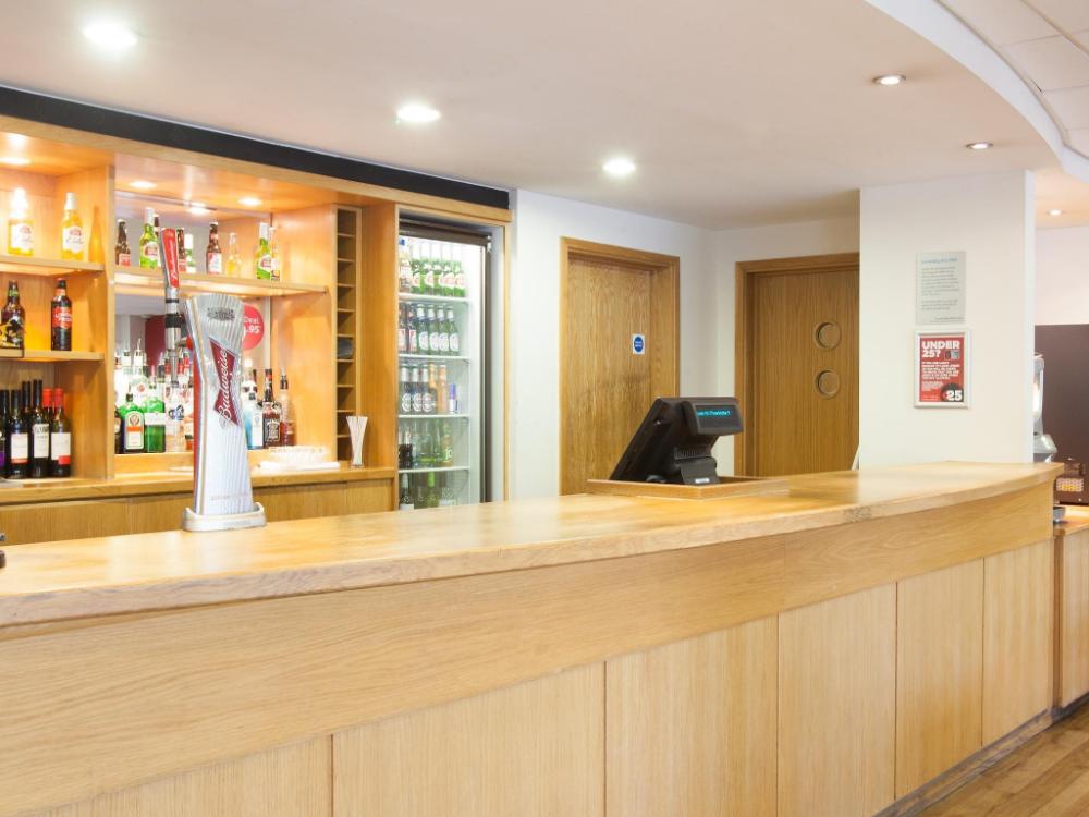 travelodge bournemouth