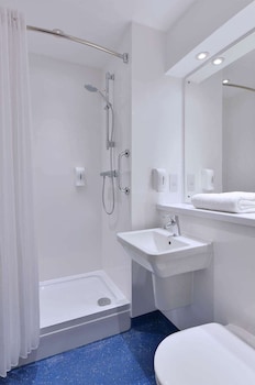 travelodge bournemouth