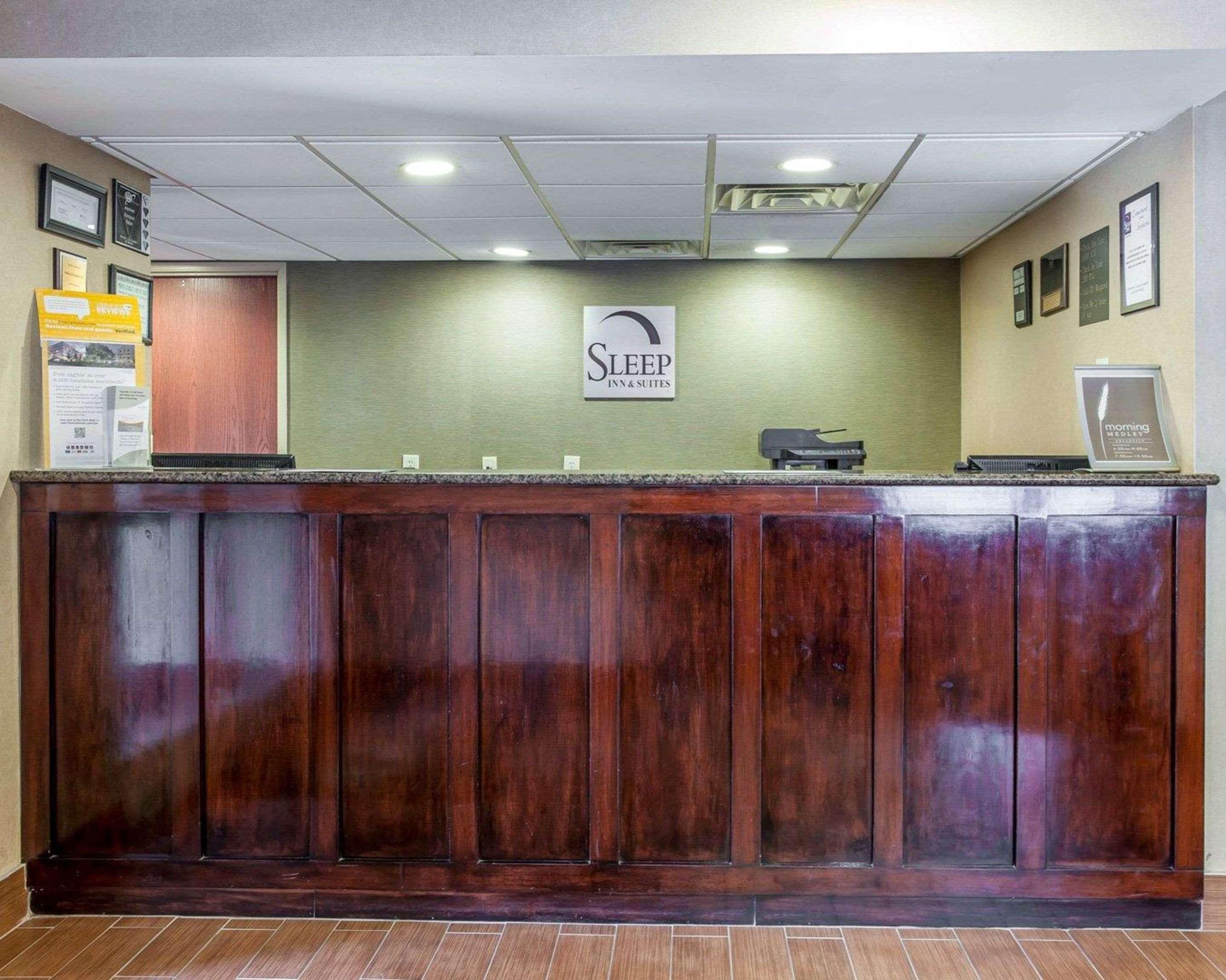 sleep inn and suites near joint base andrews washington area
