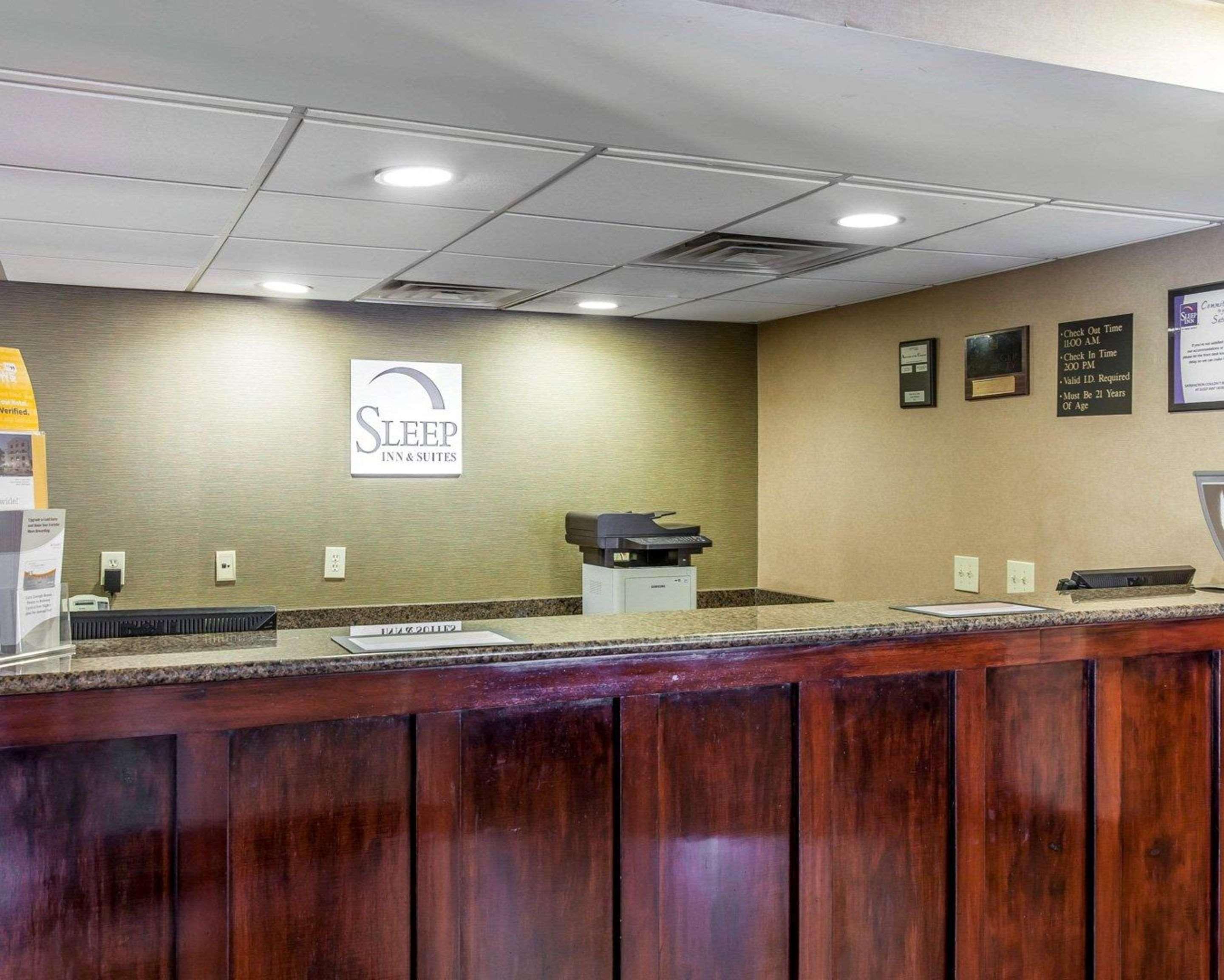 sleep inn and suites near joint base andrews washington area
