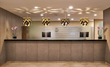 nh ciudad de valencia hotel