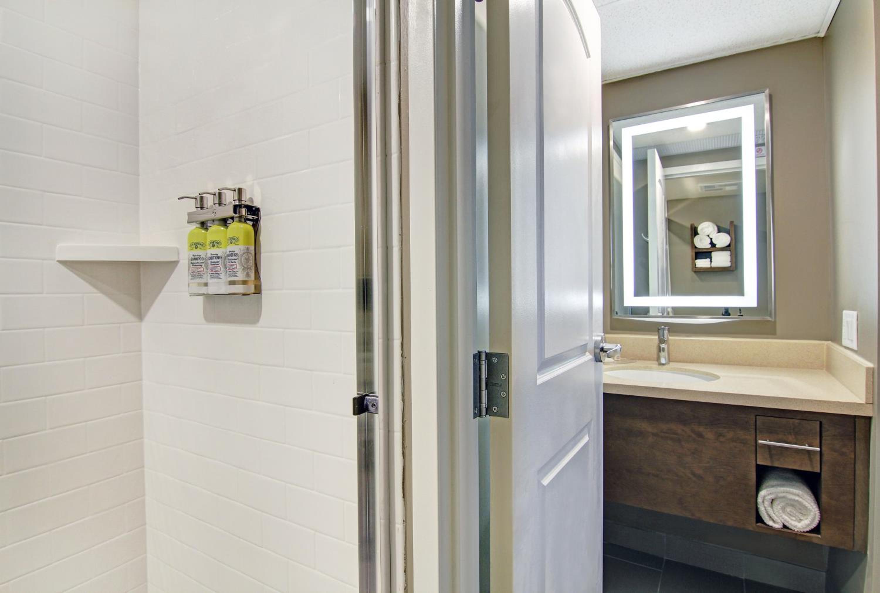 staybridge suites toronto vaughan south by ihg