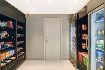 Staybridge Suites Toronto - Vaughan South By Ihg,Vaughan>>Toronto,3 star