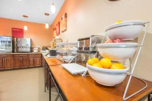 comfort suites rochester henrietta university area