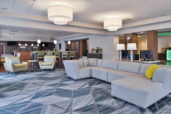 Holiday Inn Hotel & Suites Rochester - Marketplace By Ihg,Monroe County>>Henrietta,3 star