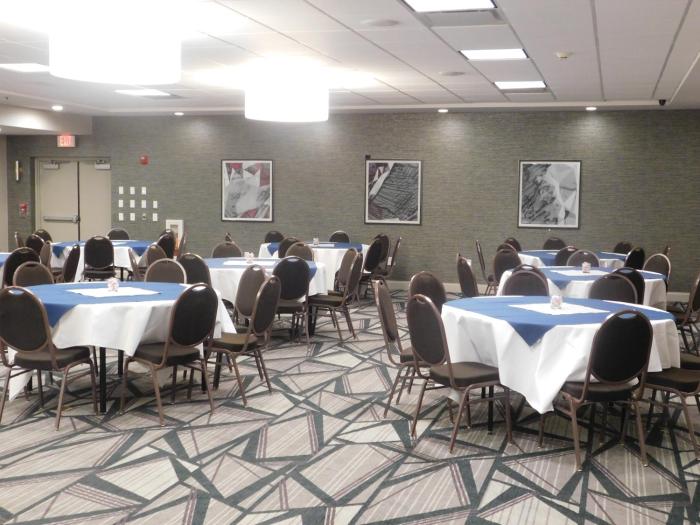 holiday inn hotel and suites rochester marketplace by ihg