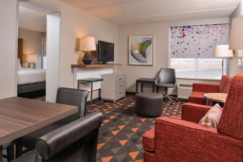 holiday inn hotel and suites rochester marketplace by ihg