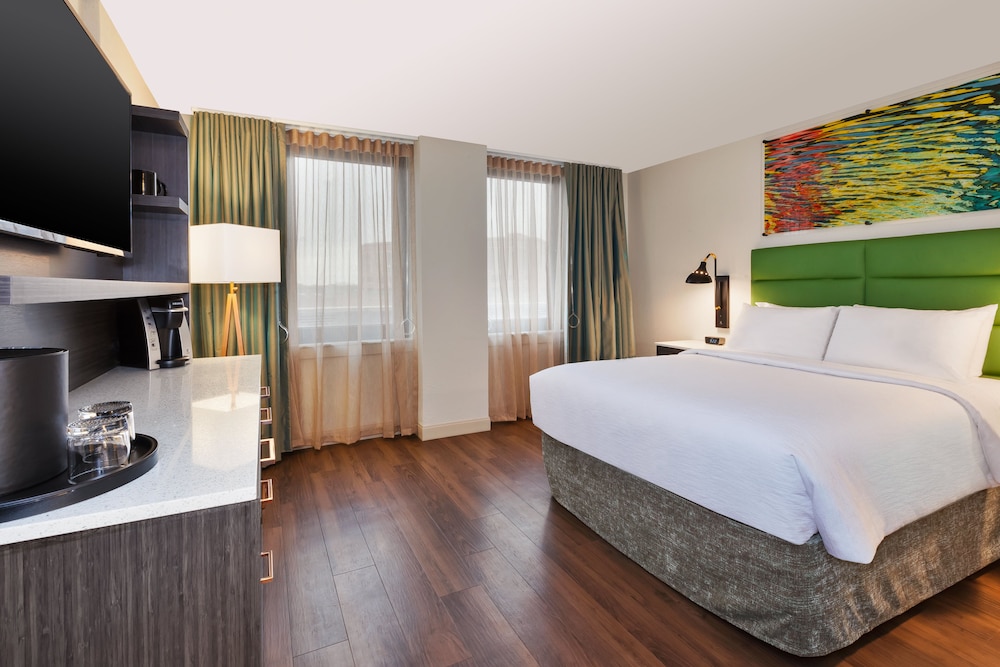 hotel indigo rochester mayo clinic area by ihg