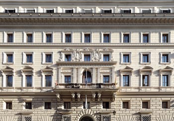 exe international palace