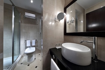 exe international palace