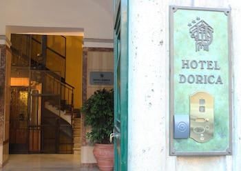 hotel dorica
