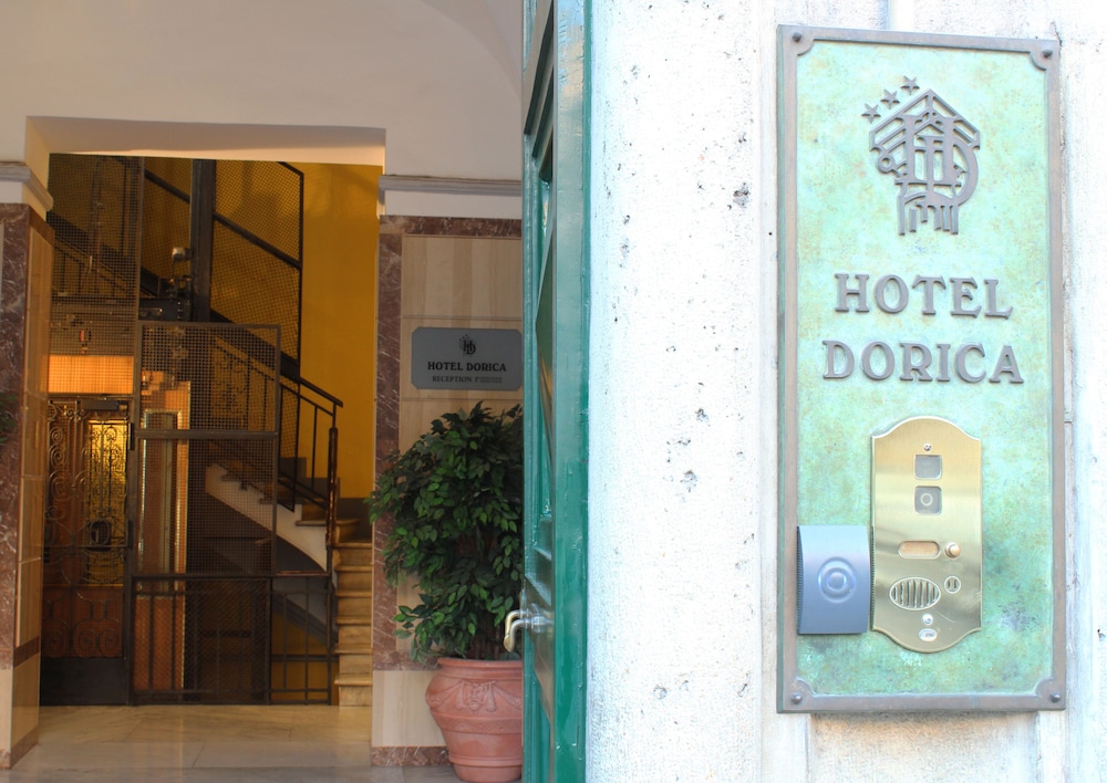 hotel dorica