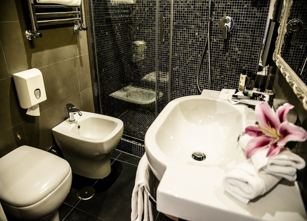dharma style hotel and spa