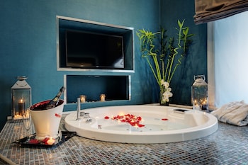 dharma style hotel and spa