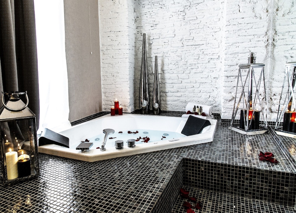 dharma style hotel and spa