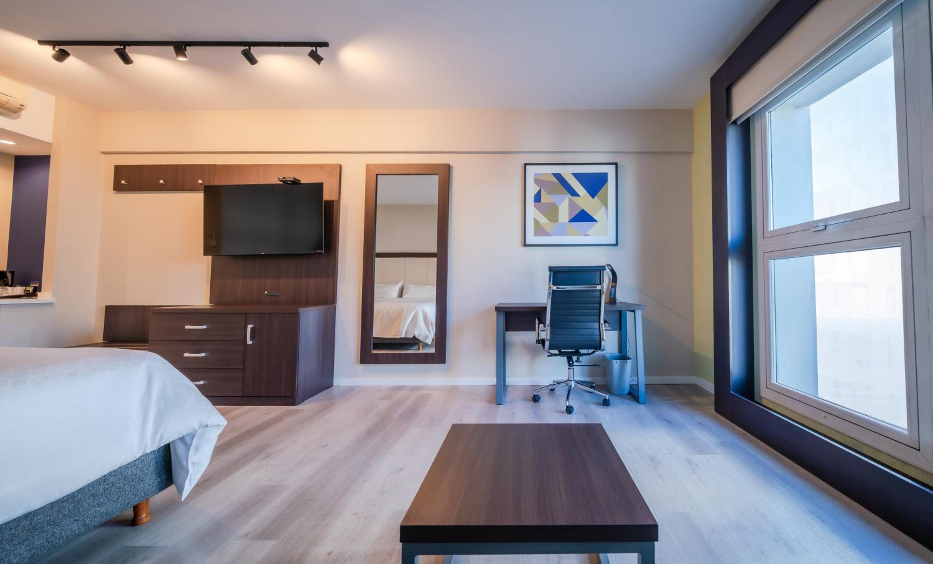 holiday inn express rosario by ihg
