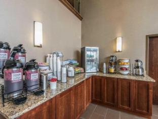 comfort inn aikens center