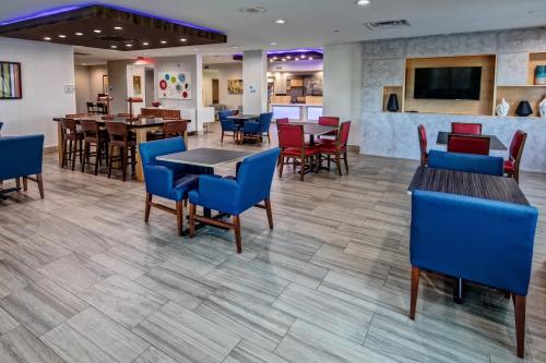holiday inn express hotel and suites memphis southwind by ihg