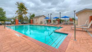 holiday inn express hotel and suites memphis southwind by ihg