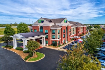 Holiday Inn Express Hotel & Suites Memphis Southwind By Ihg,Germantown>>Downtown Memphis,3 star