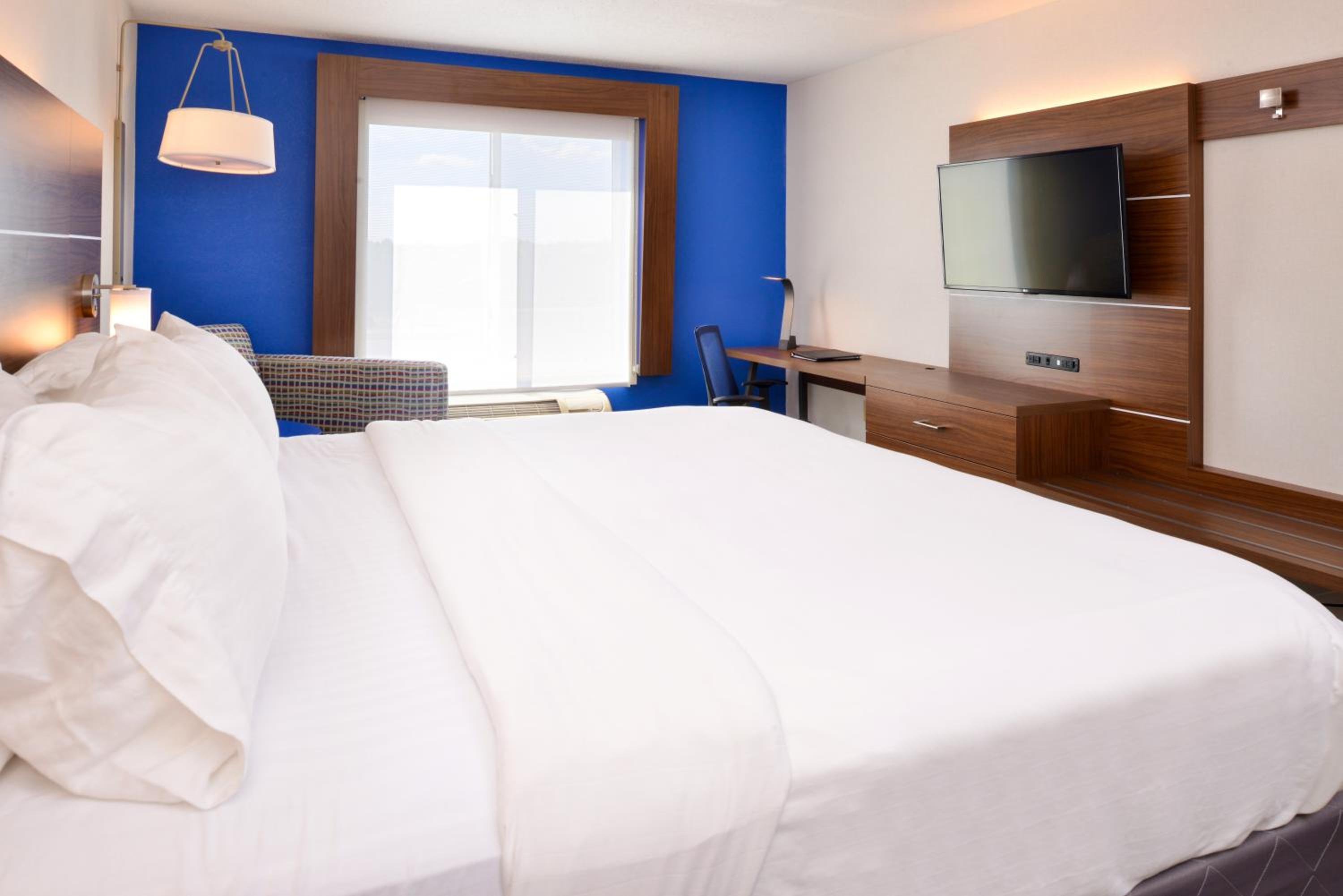hampton inn by hilton merrillville