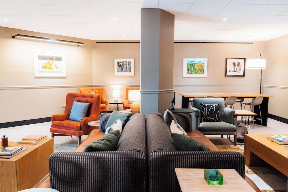 hotel downstreet ascend hotel collection