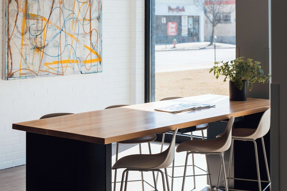 hotel downstreet ascend hotel collection